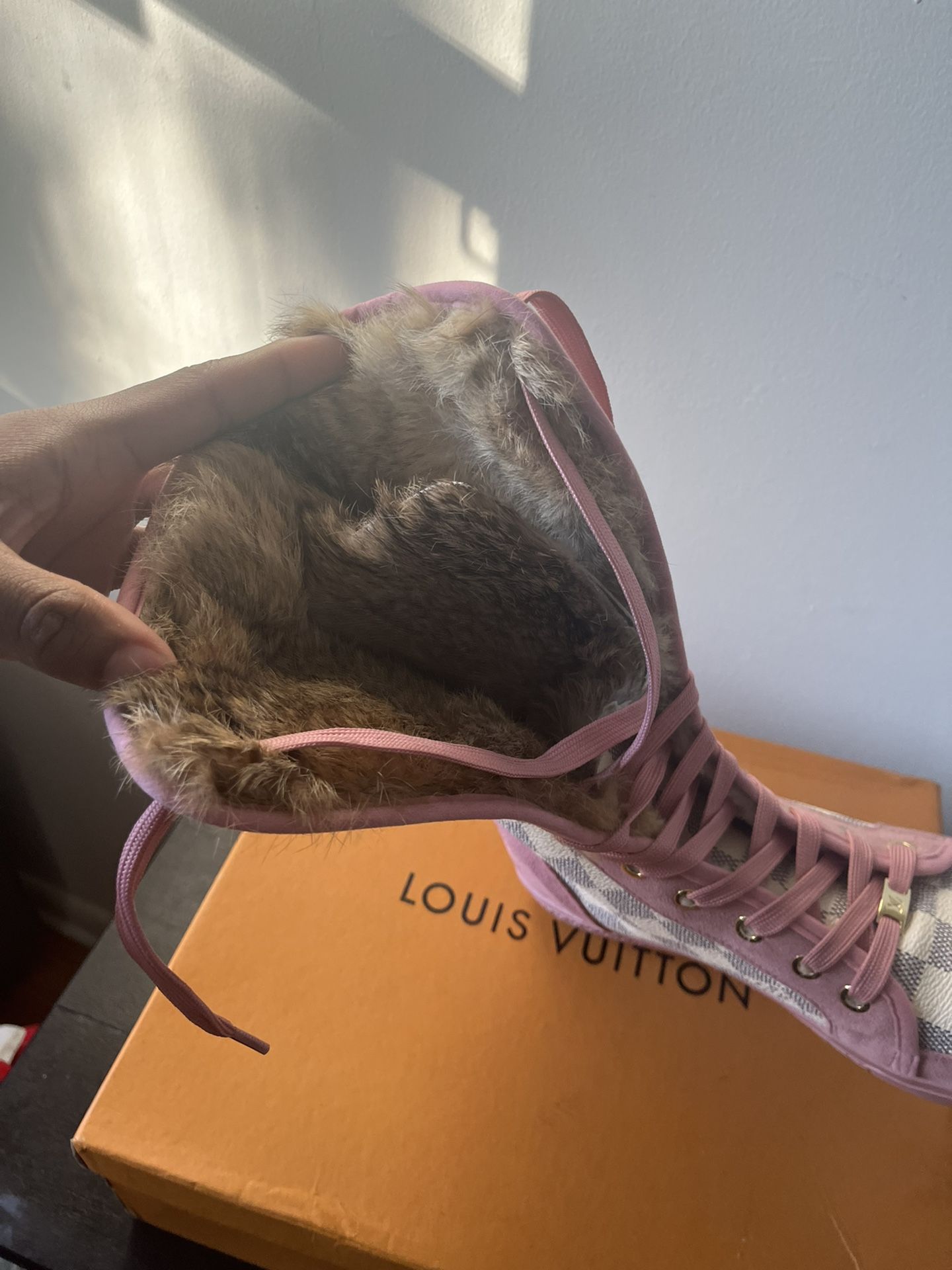 Pink Louisville Vuitton Boots (With Fur Inside)