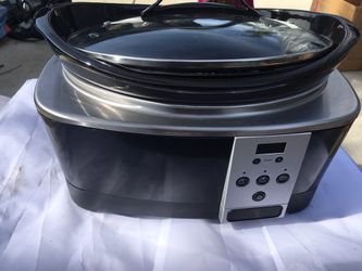 Crock pot Slow cooker in a great working condition SCCPQc600B Thumbnail