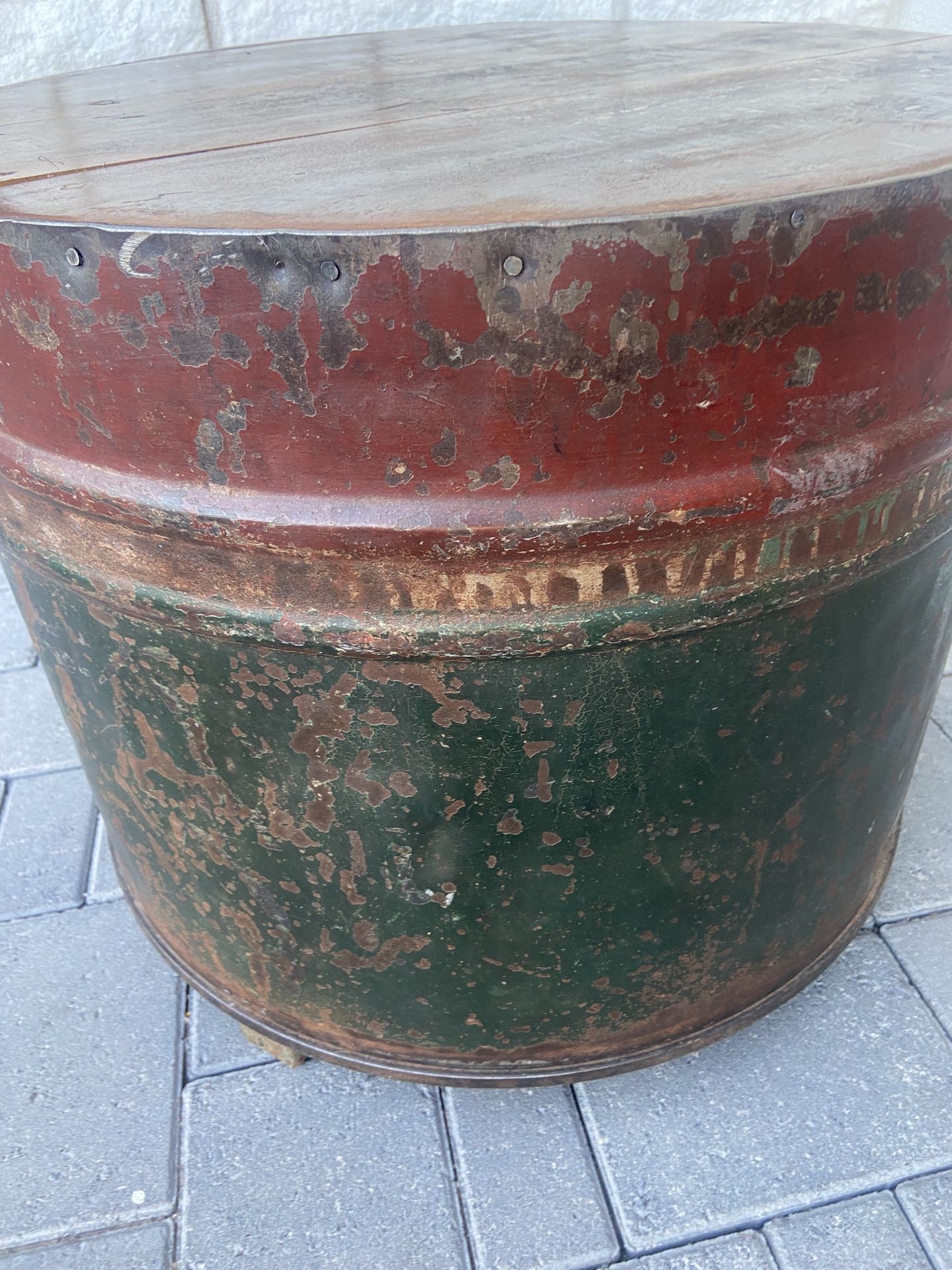 Industrial table