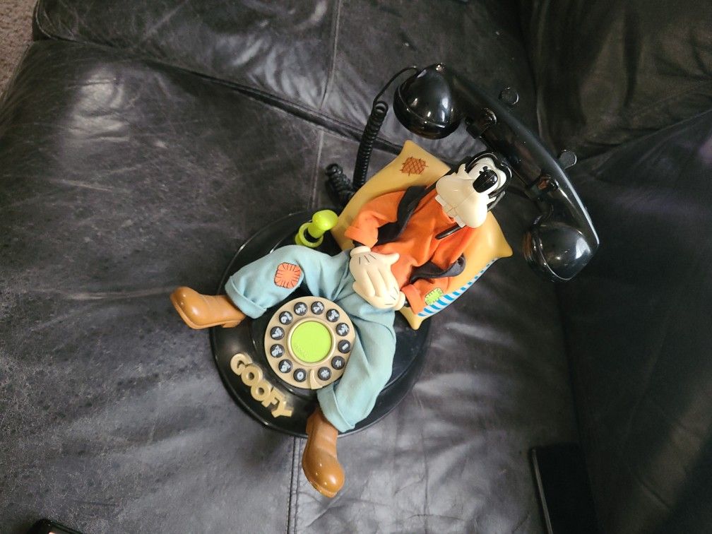 Goofy Telephone By Segan Products Telemania