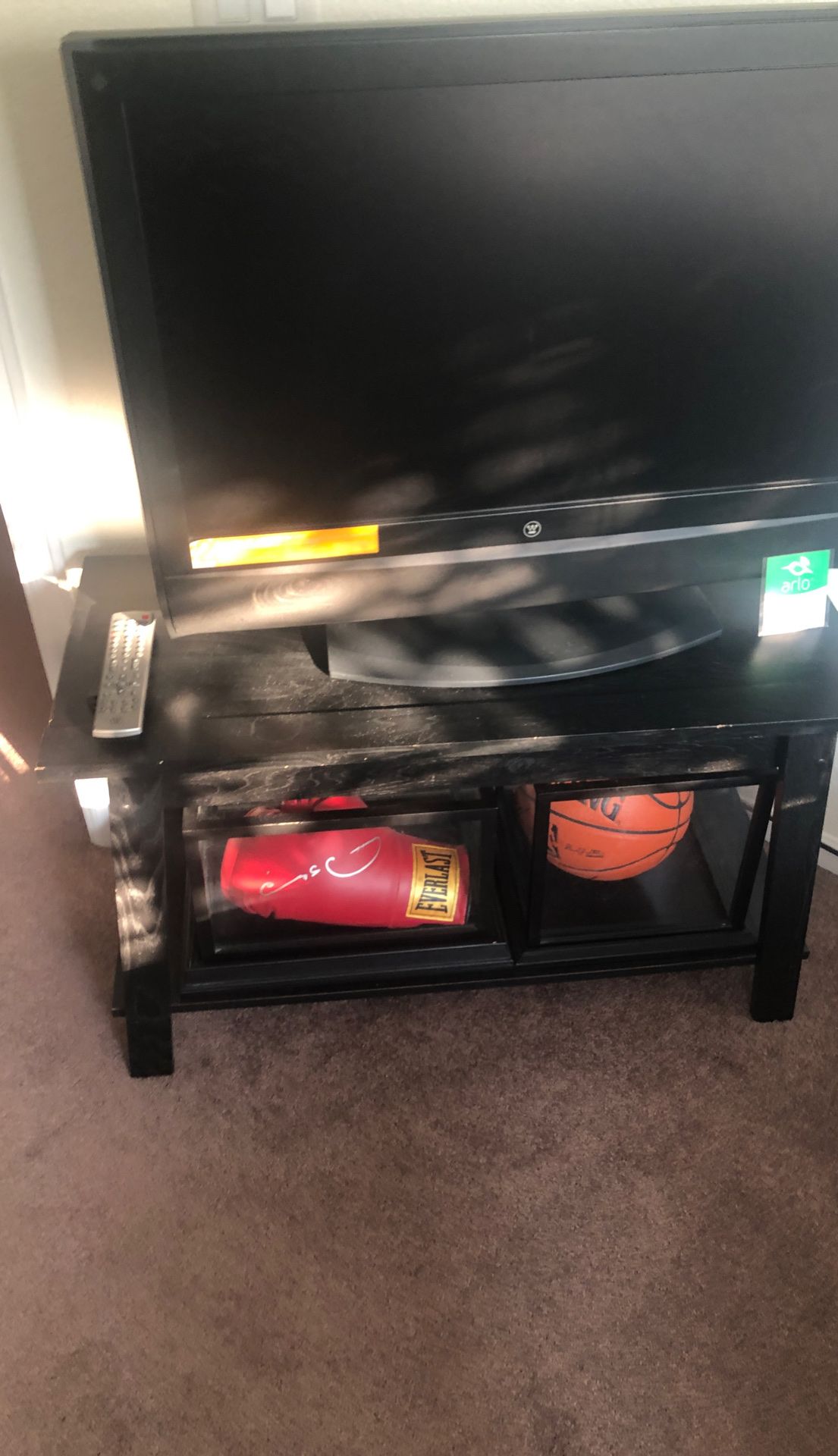 Westinghouse 32” TV