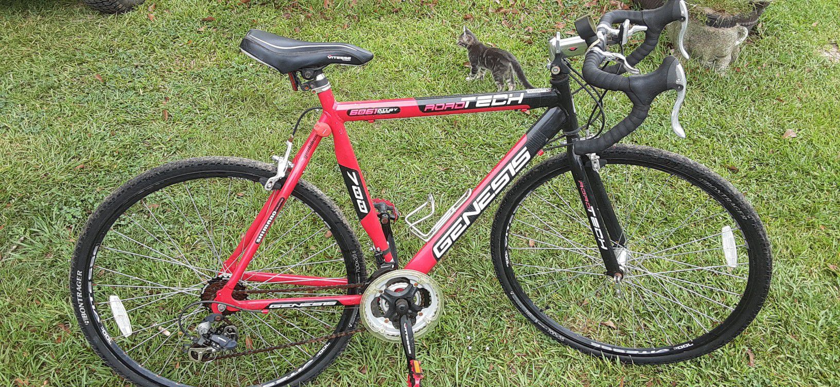 Genesis 700-35 Roadbike