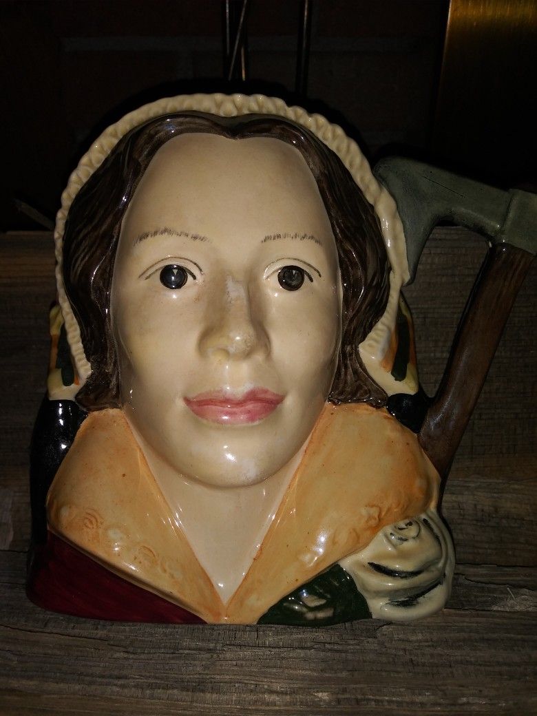 Royal Doulton - Large Toby Jug