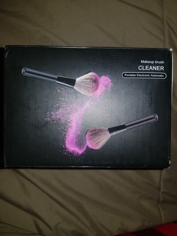 Makeup Brush Cleaner