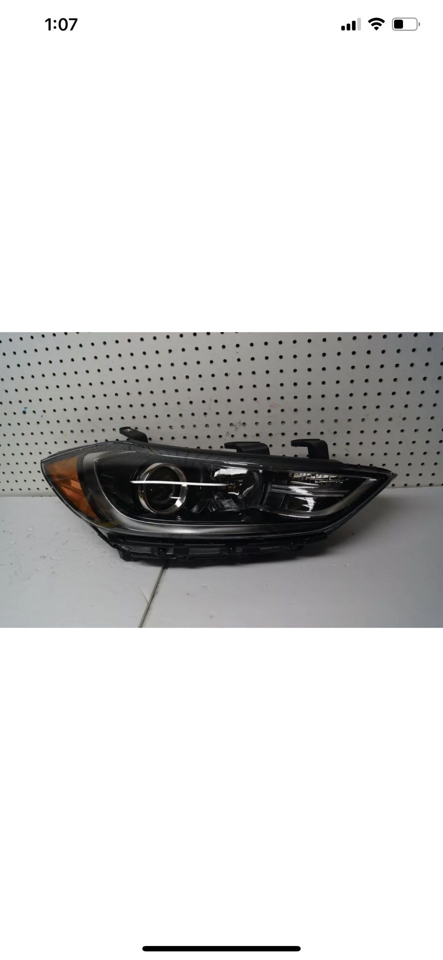 2016 2018 HYUNDAI ELANTRA RIGHT SIDE HEADLIGHT OEM