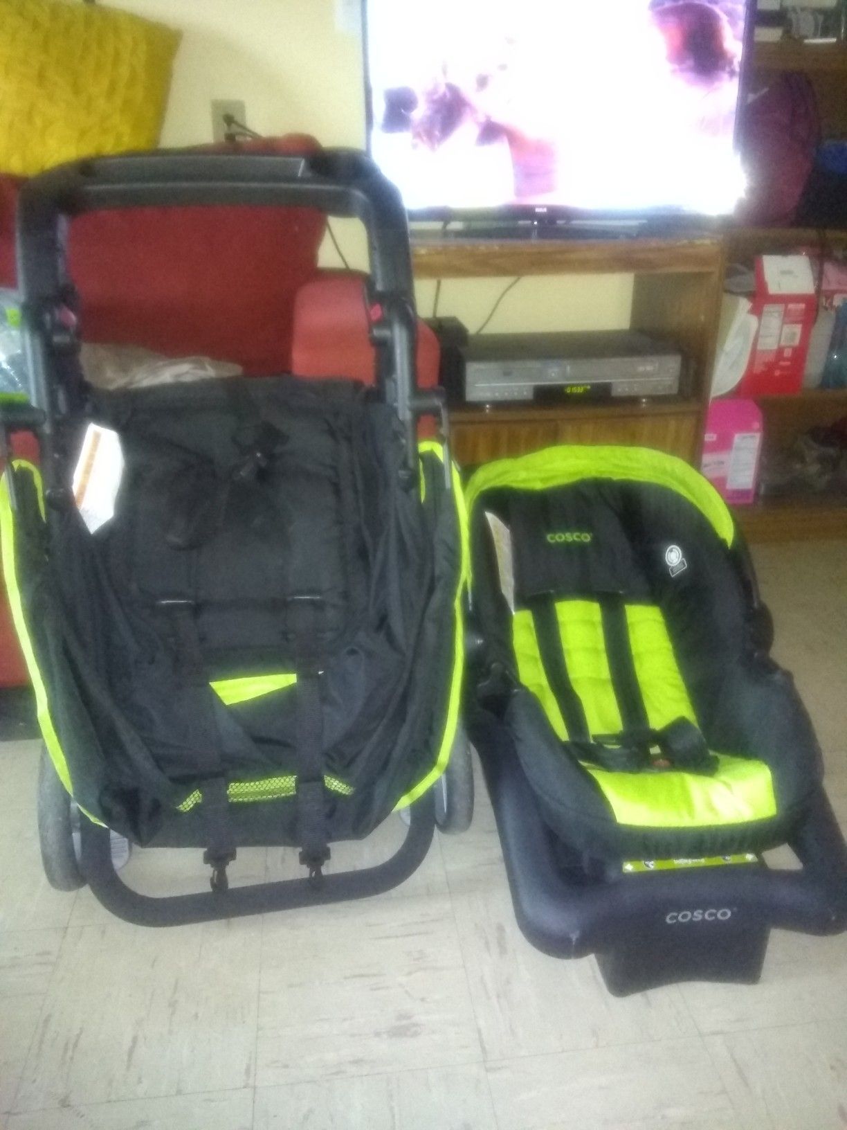 Stroller and car seat.have to go soon is like new have to go today