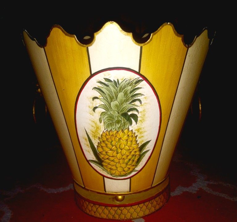 Vintage Wooden Pineapple Waste Basket,hand Painted