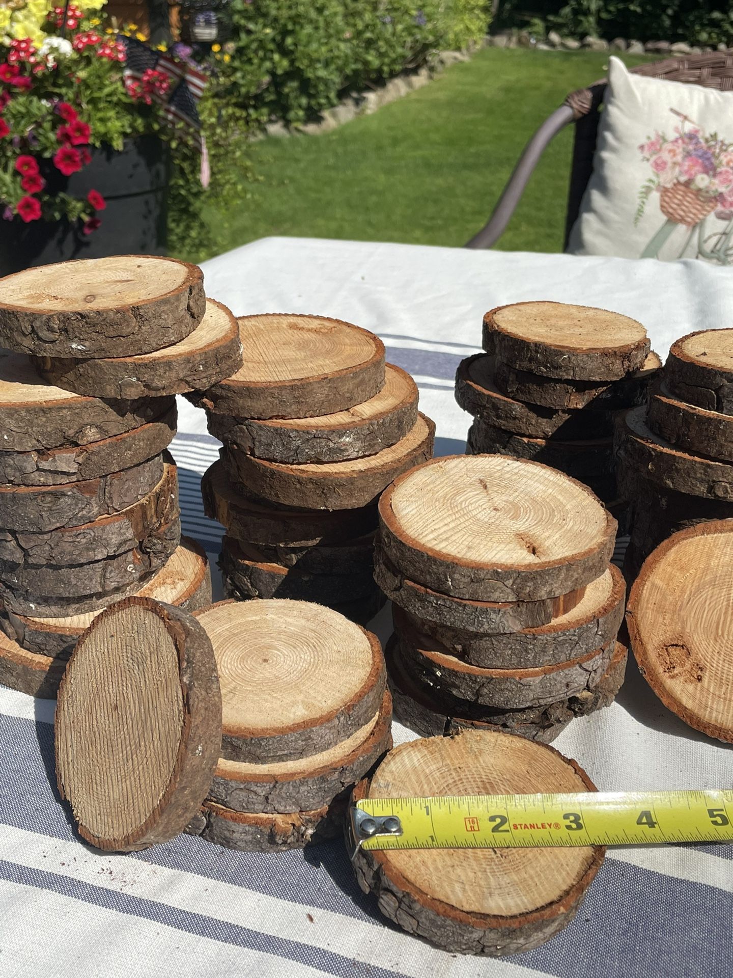 Wood Slices For Event Centerpieces - Wedding Decor