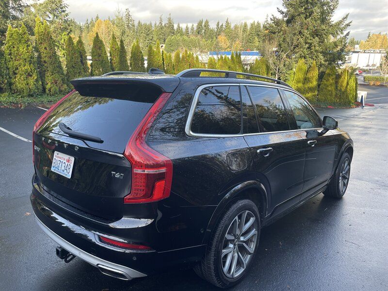 2019 Volvo XC90 T6 Momentum