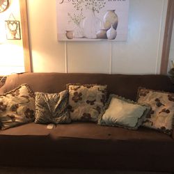 Free Sofa And Loveseat-need Gone ASAP Thumbnail
