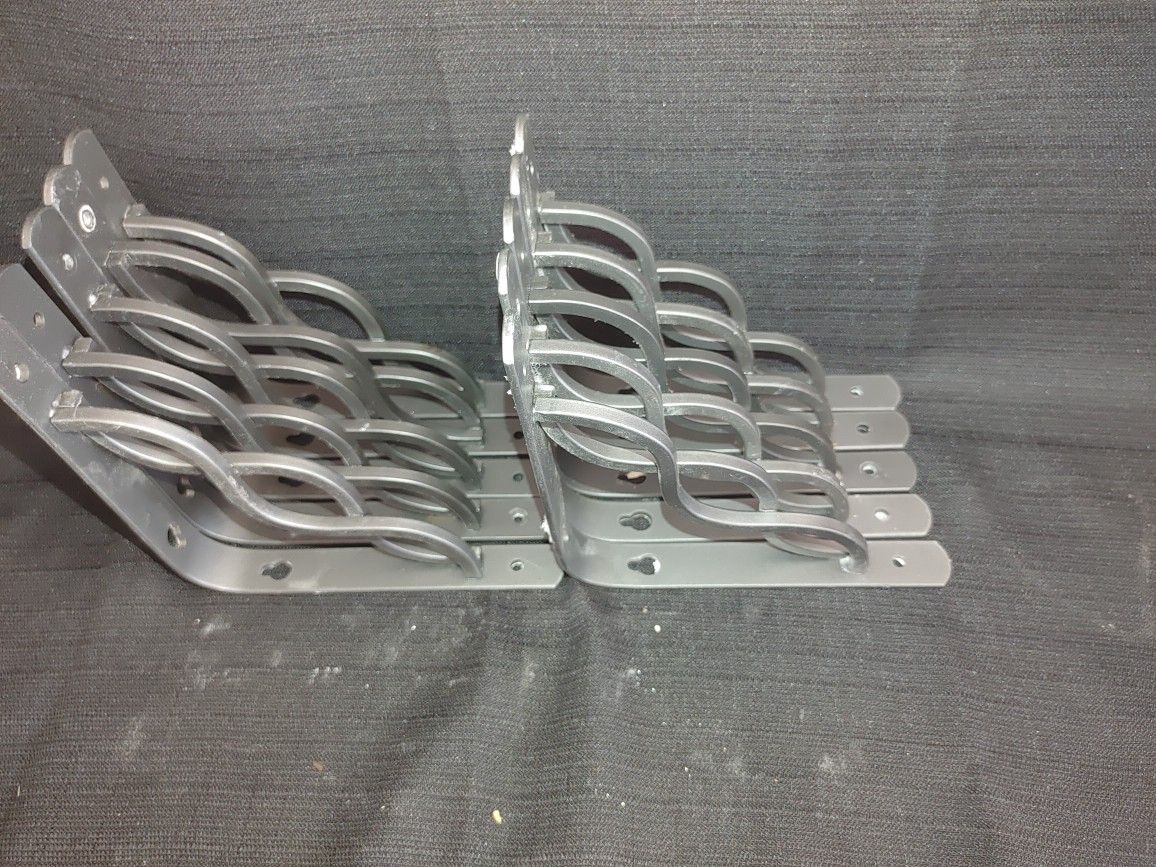 Set of Ten (10) Unbranded Celtic Scroll Pewter Color Shelf Brackets