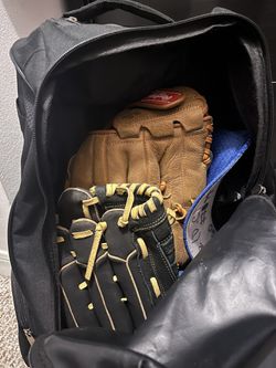 Easton Baseball Backpack Barely Used Thumbnail