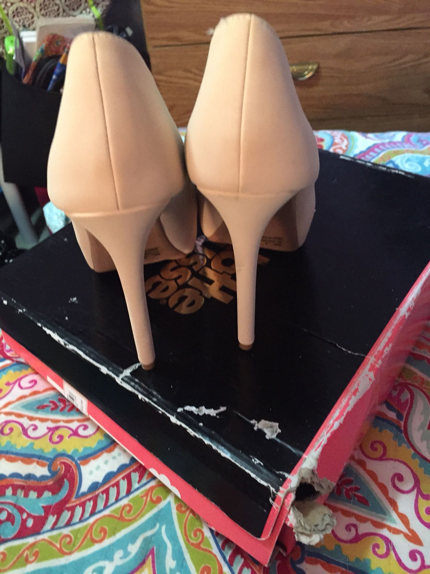 Charlotte Russo nude high heels