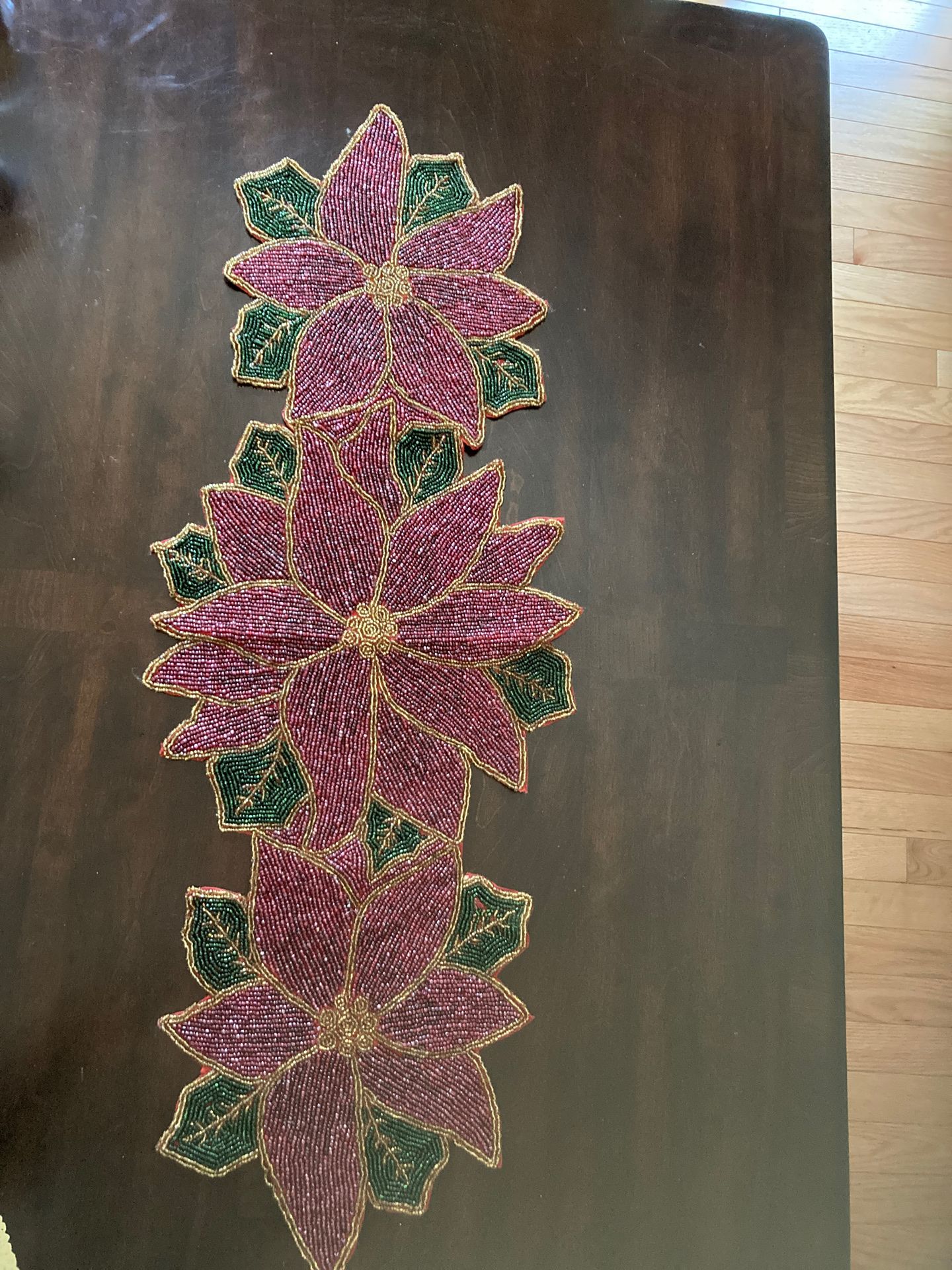 Beaded green and red table runner
