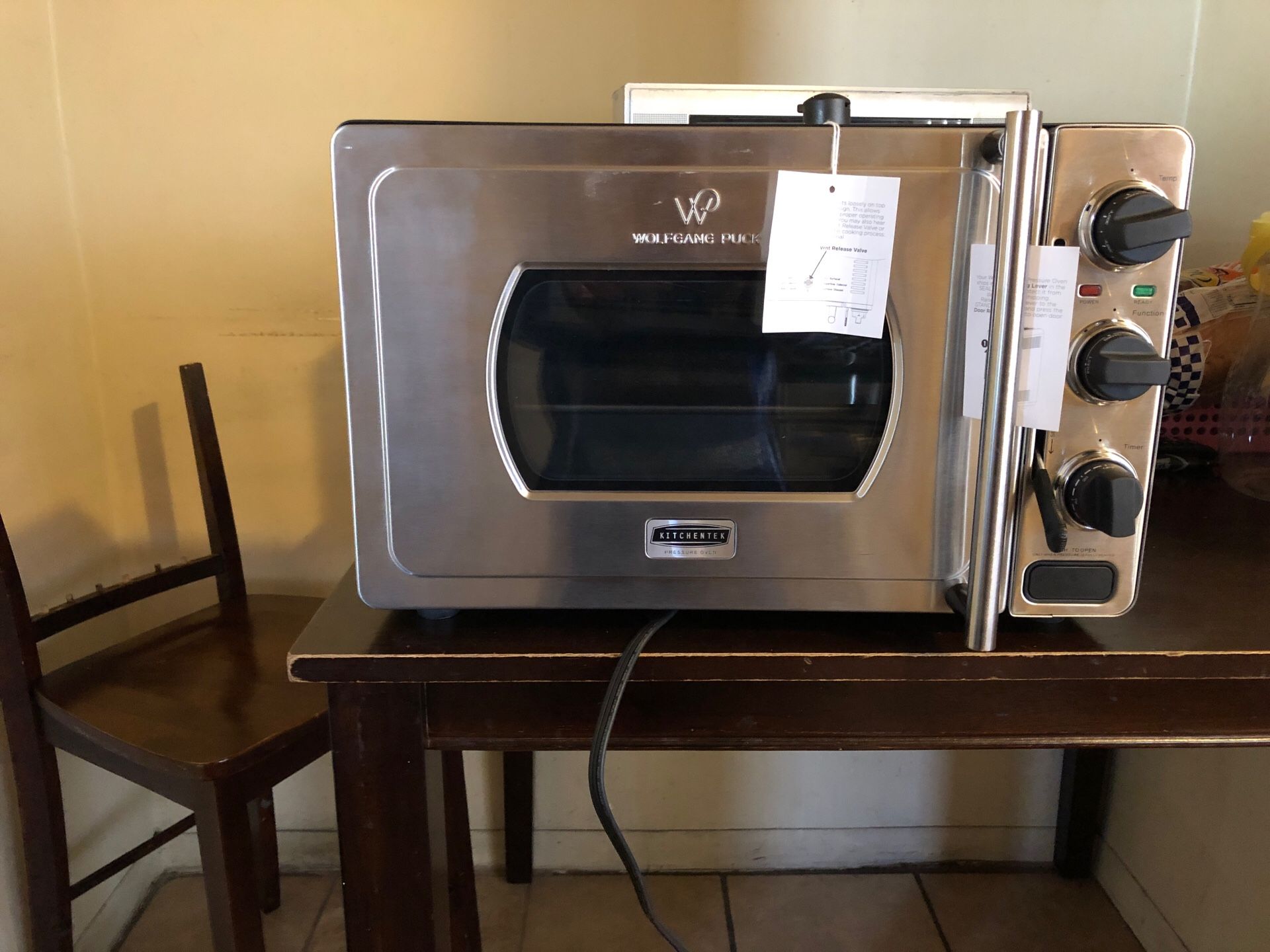 WOLF GANG PUCK PRESSURE OVEN