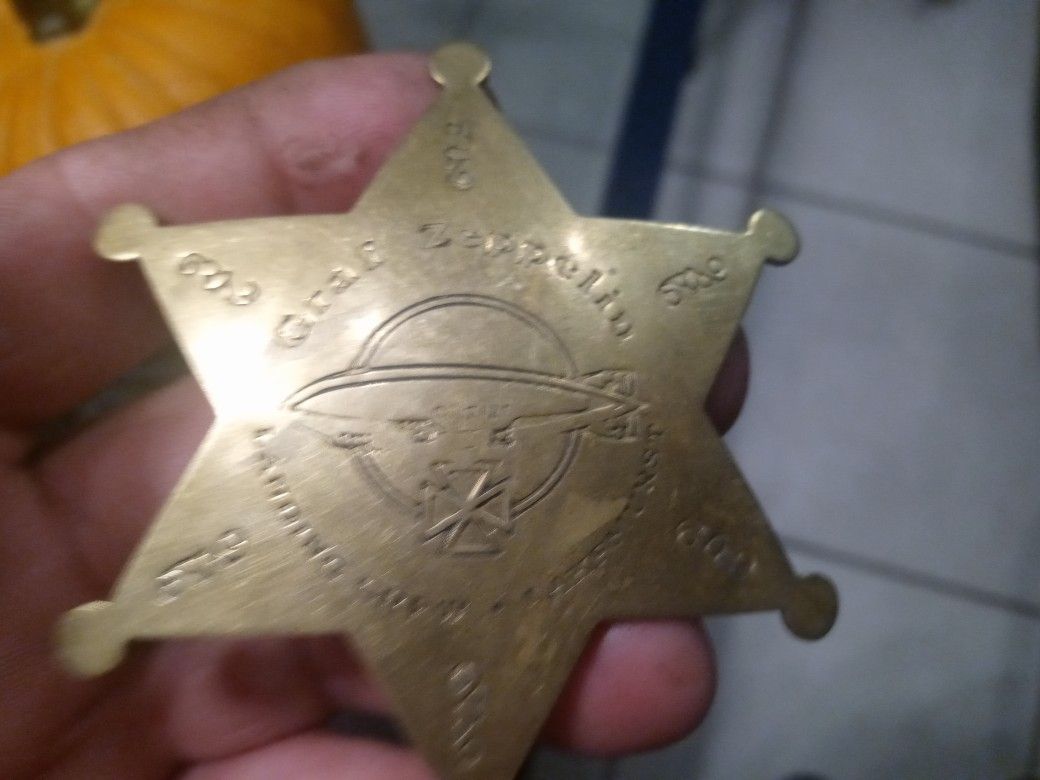 Giraf Zepplin Landing Crew Badge