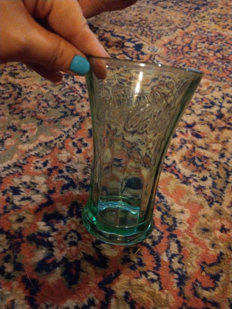 2 Coca-cola Vintage Cups