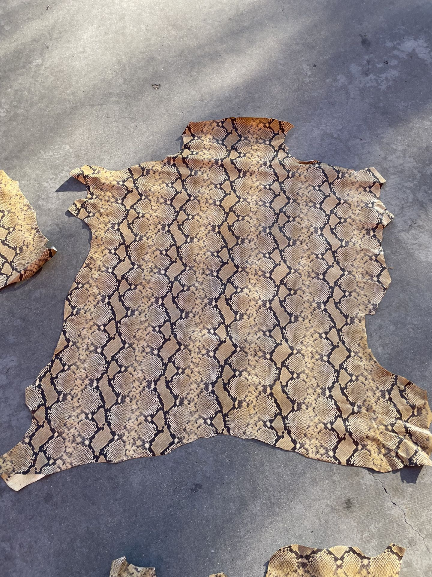 Snake Skin Leather Cow Hide