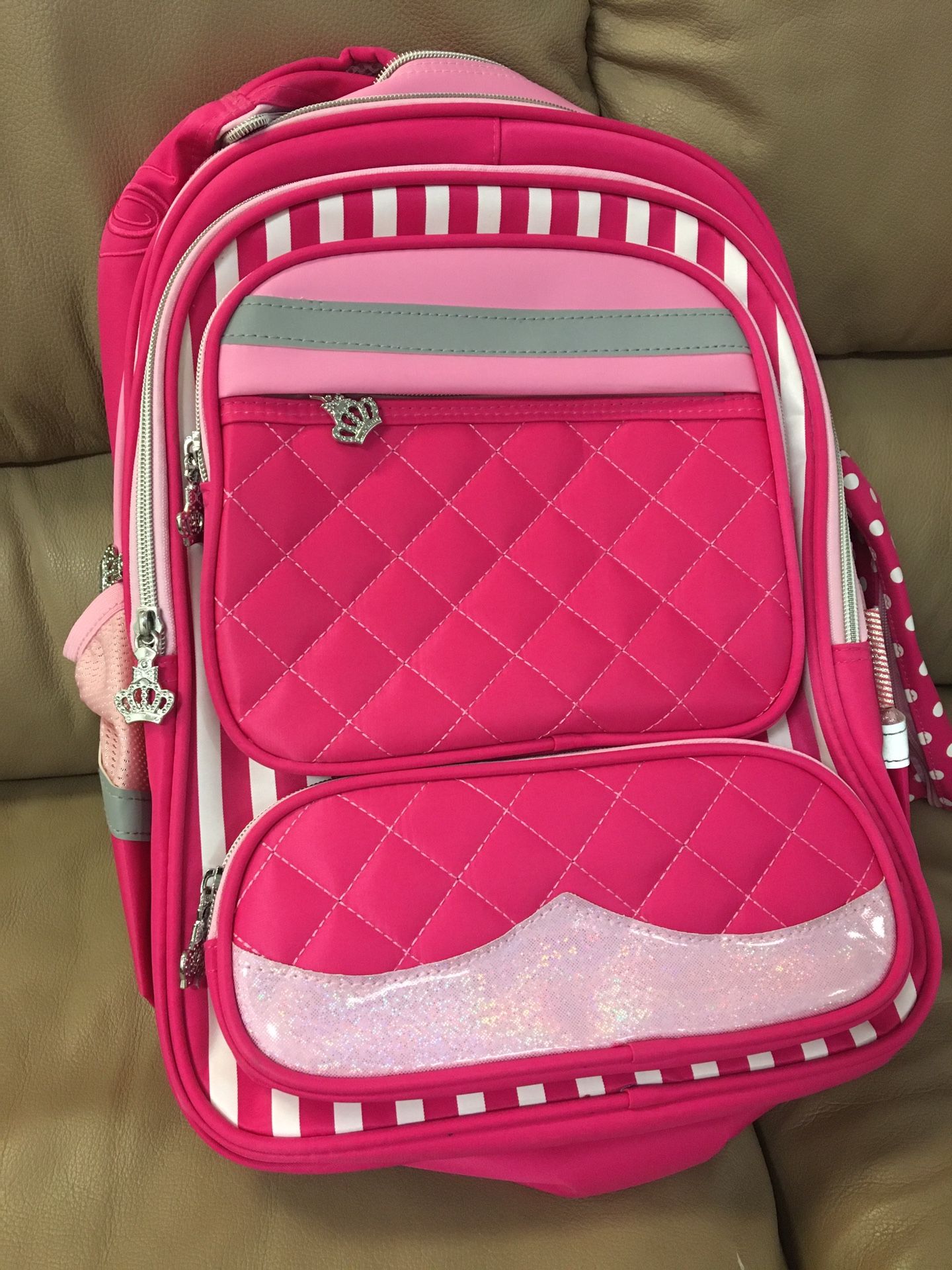 Warehouse sell Brand new Girls Rolling Backpack with separate trolley and pencil box