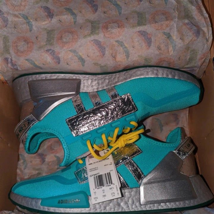 Adidas NMD R1 V2 x South Park Professor Chaos