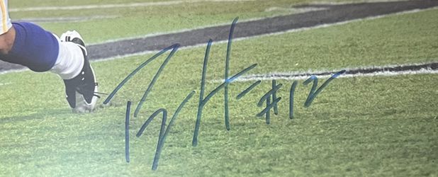 Percy Harvin Autographed 11x14 Framed Photograph (Global Authentics) Thumbnail