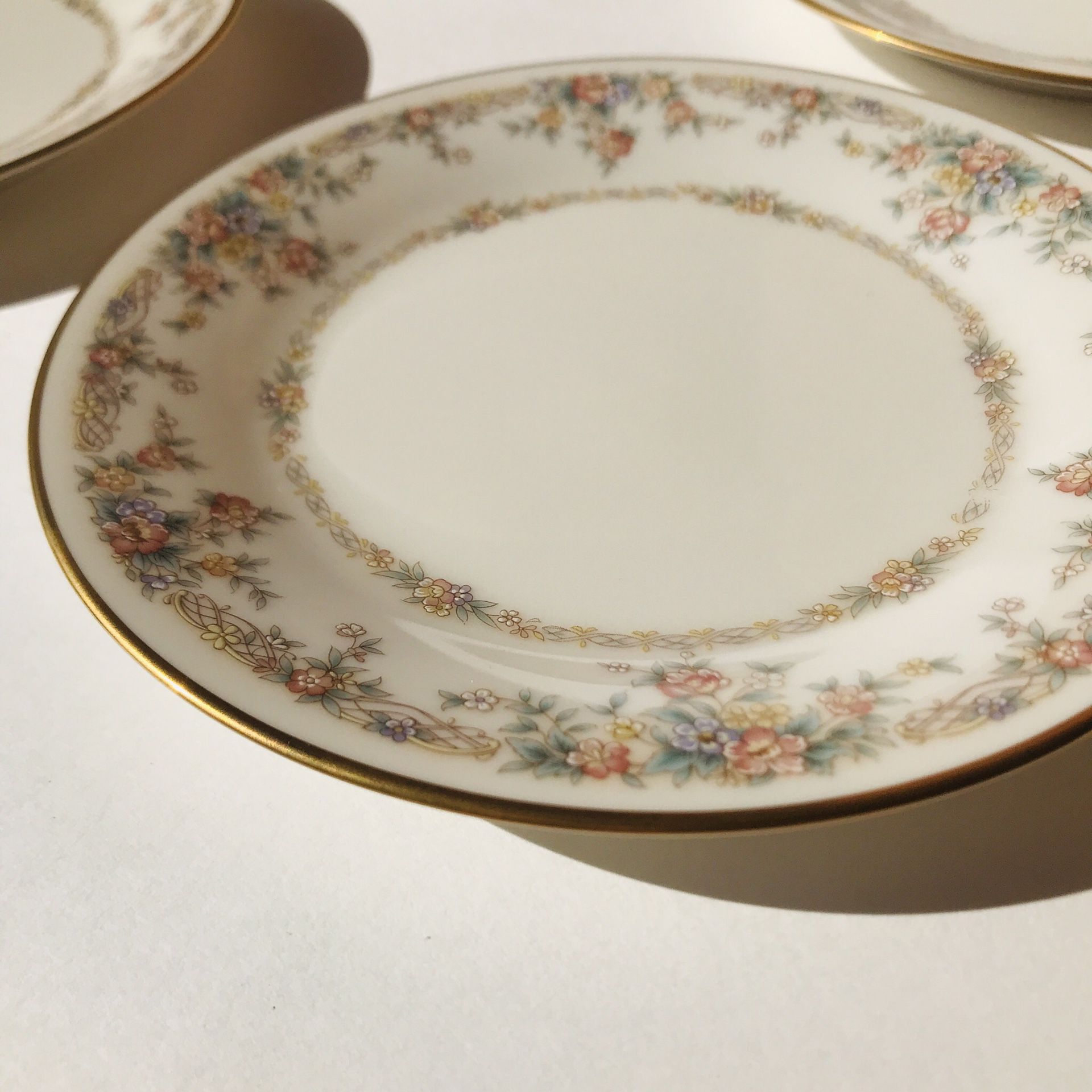 Set of 4 - Noritake Ivory China 7246 Bread and Butter Place