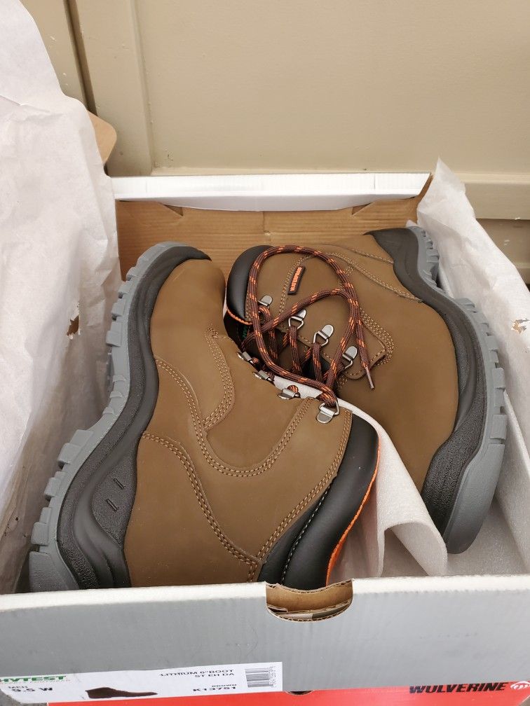Work Boots Size 9.5