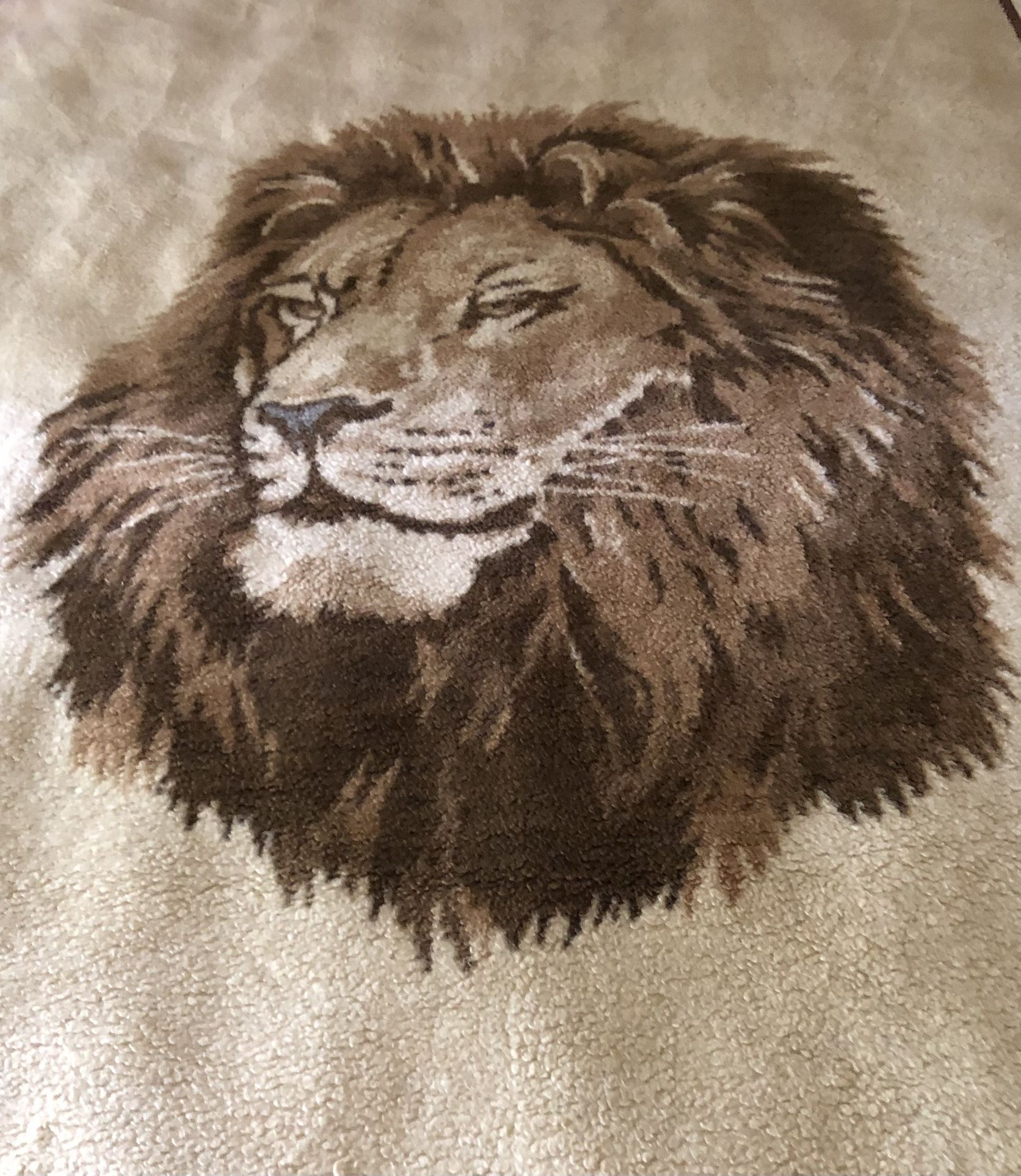 Vintage Reversible Cannon Ibena Lion Throw Blanket