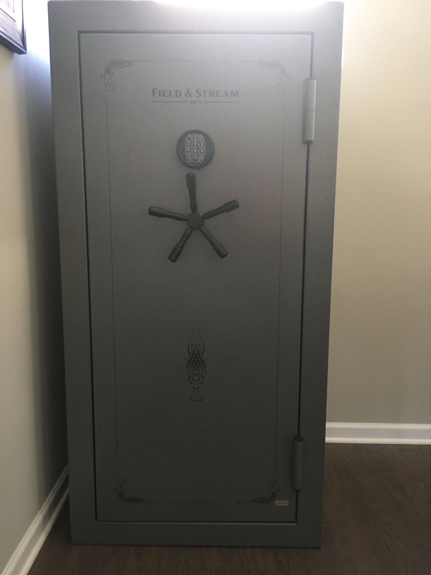 Field & Stream Pro 36 + 6 Gun Fire Safe with Electronic Lock for Sale