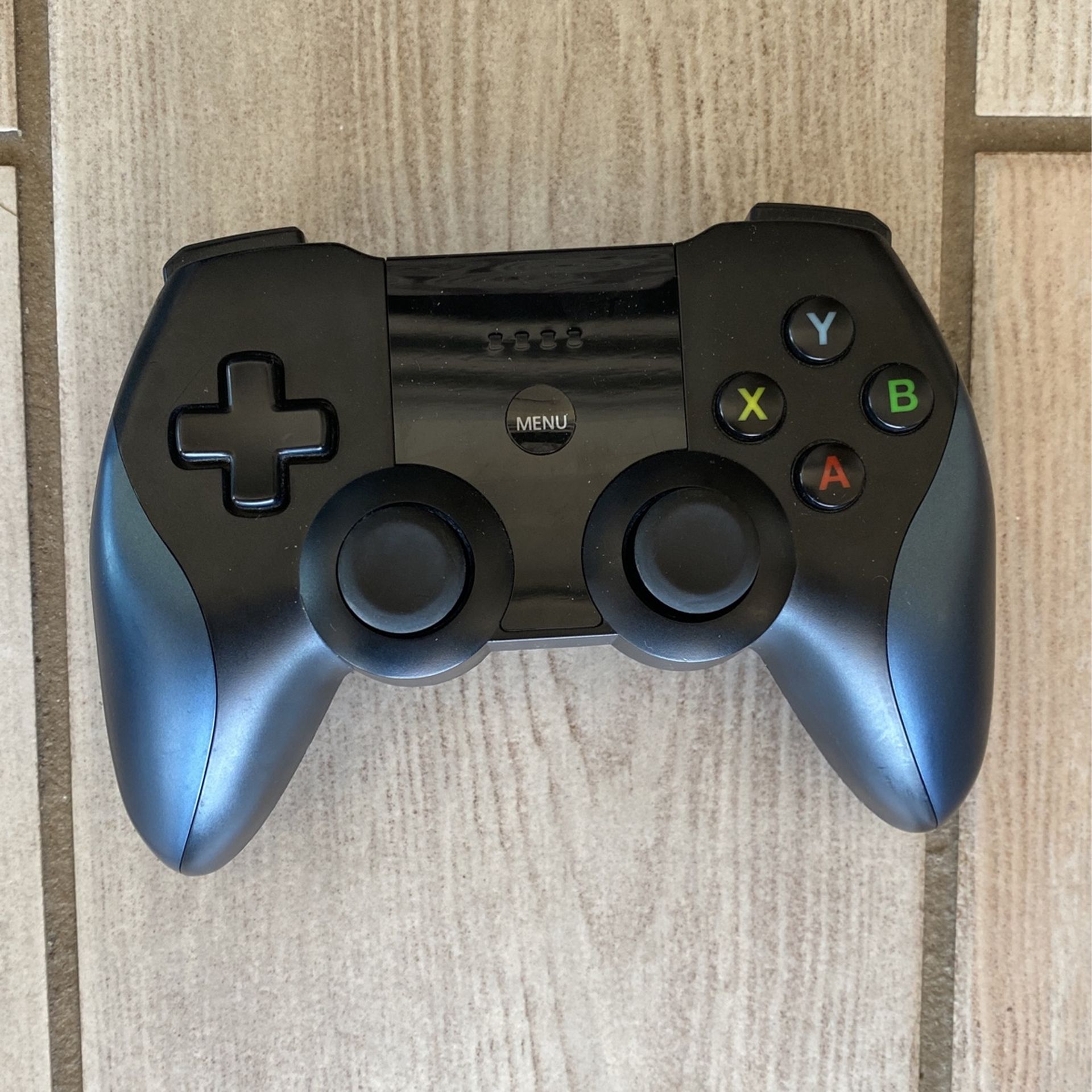 Apple Horipad Ultimate Wireless Controller For Pc Iphone Ipad 3tc For Sale In Laguna Beach Ca Offerup