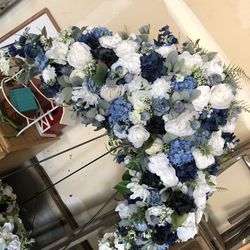 Wedding Florals/decor Thumbnail