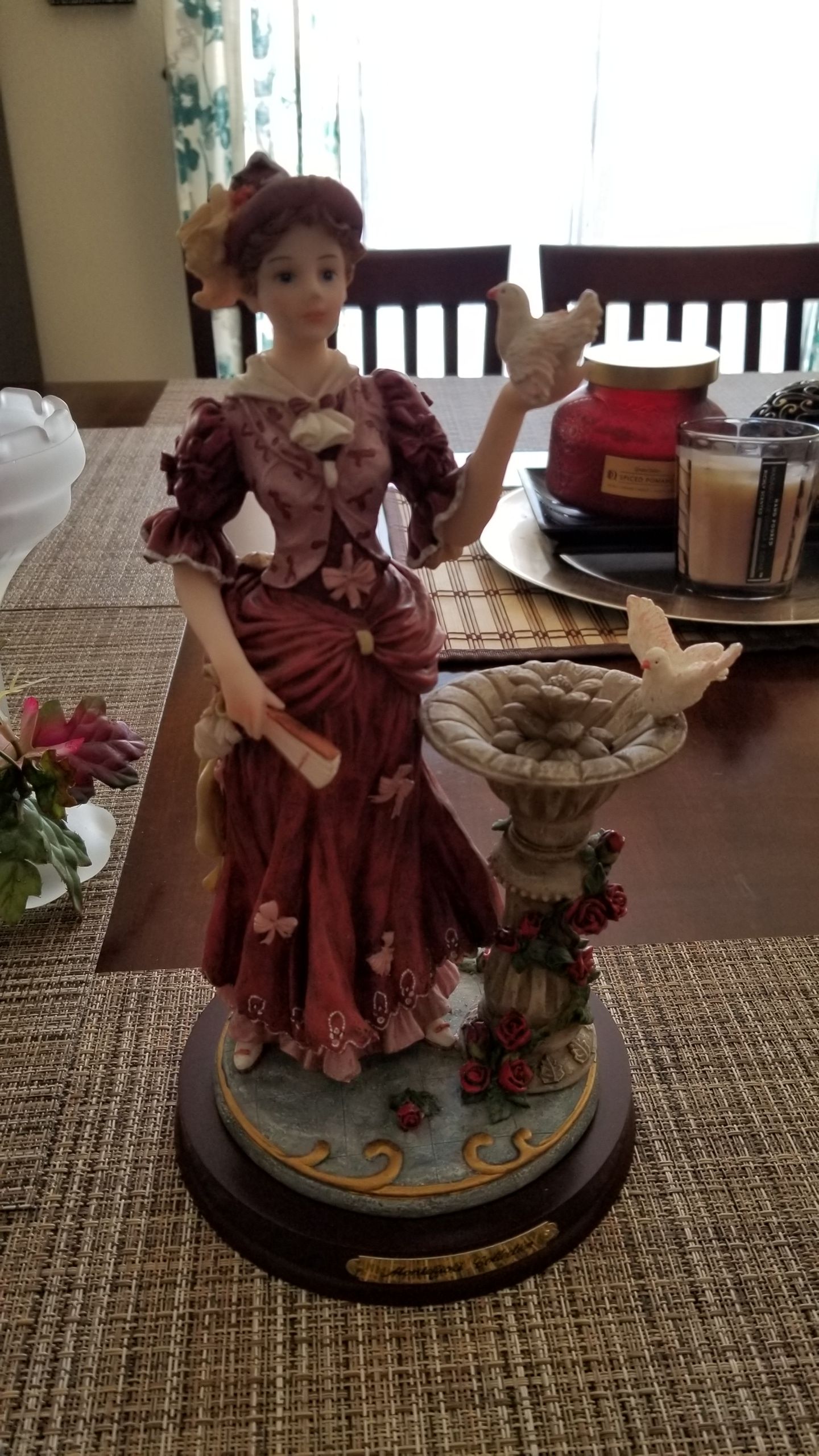 Set of Vintage Montefiori Collection Figurines for Sale in Valencia, CA -  OfferUp