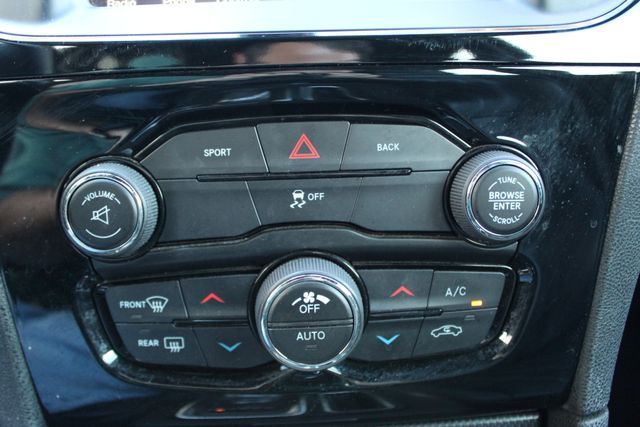 2016 Chrysler 300