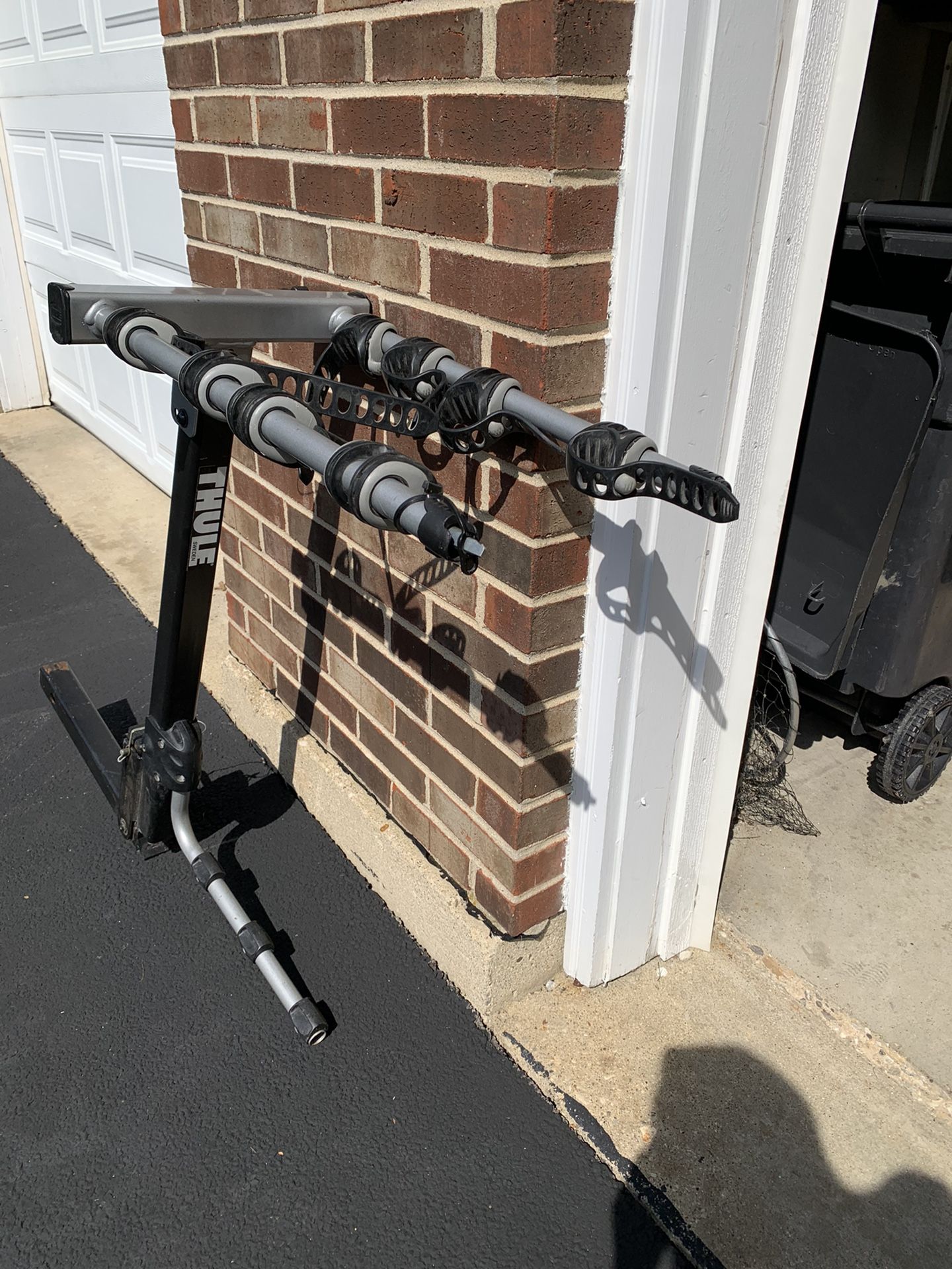 Thule 4 Bike Rack 2” Receiver for Sale in Streamwood, IL OfferUp