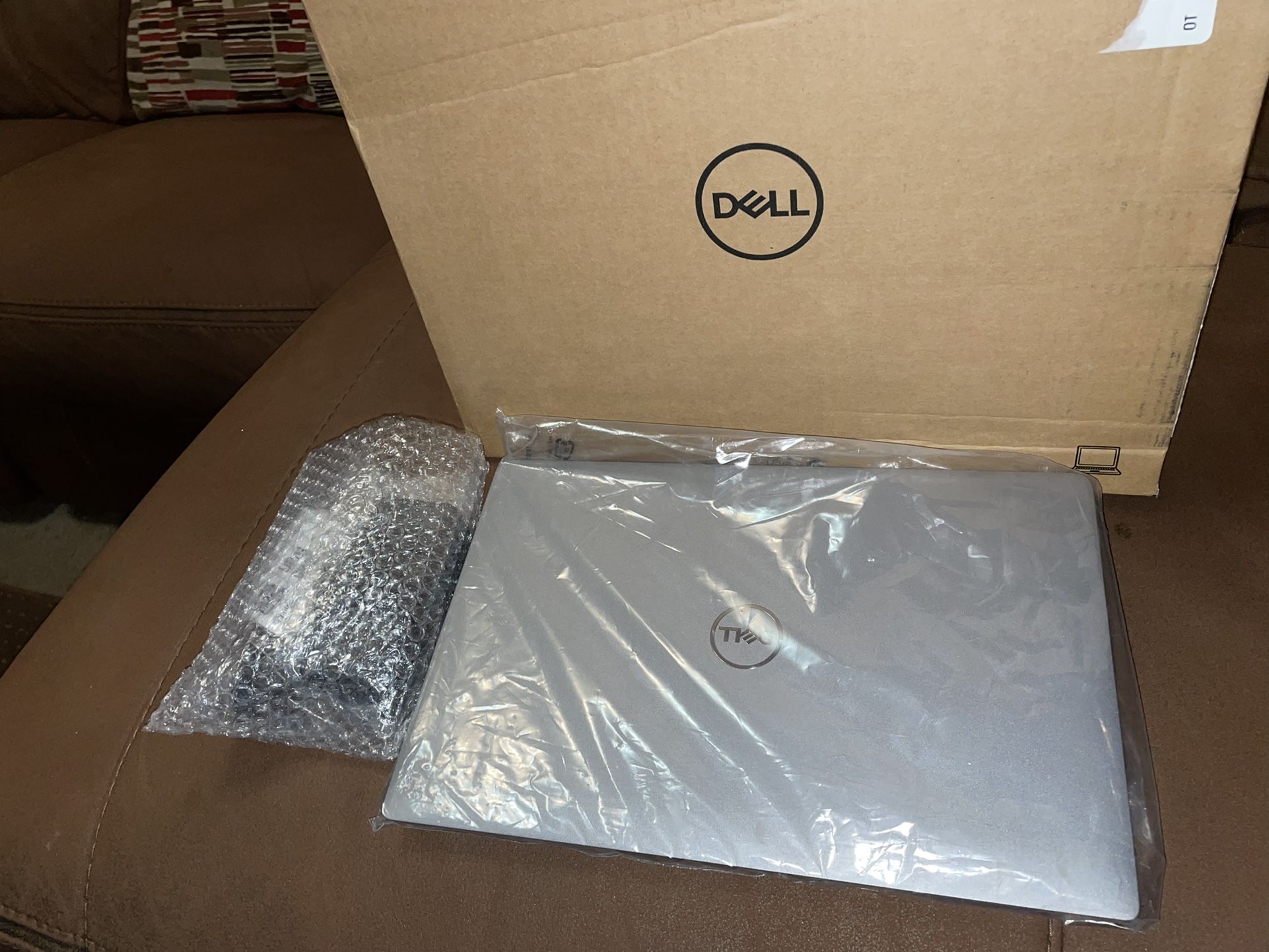 BRAND NEW DELL LATITUDE 5420✨ (16GB RAM)
