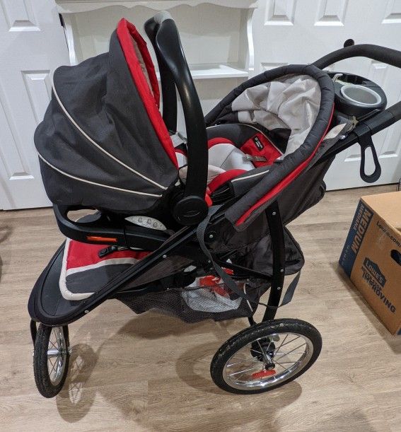 Graco Stroller And Car Seat Travel System $100 OBO
