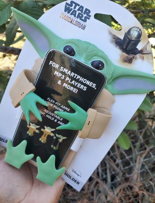 Baby Yoda Phone Holder