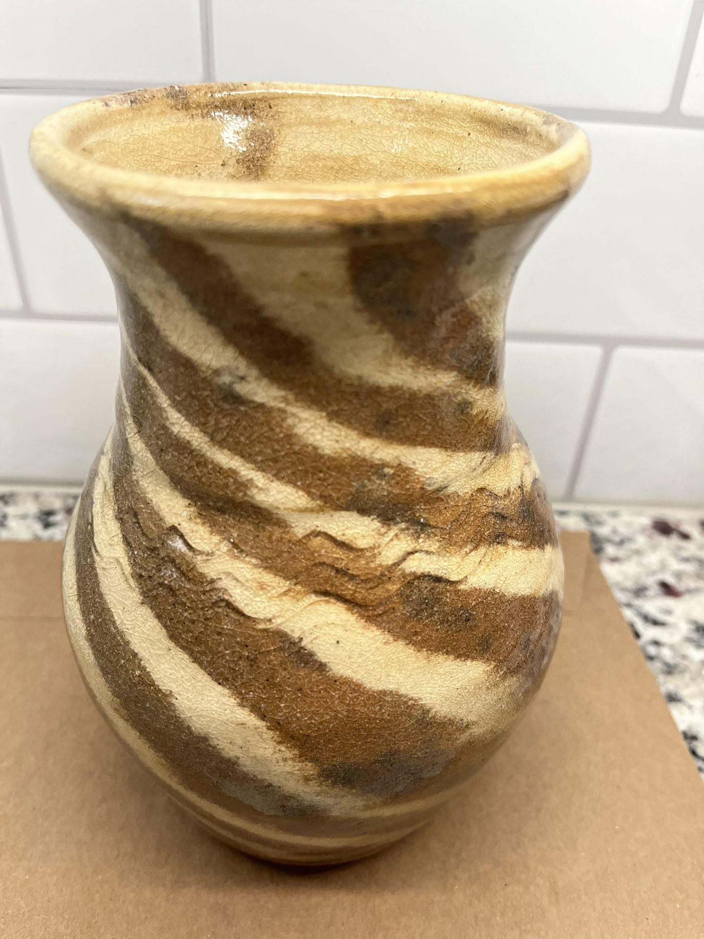 Early Burlon BB Craig Swirl Vase