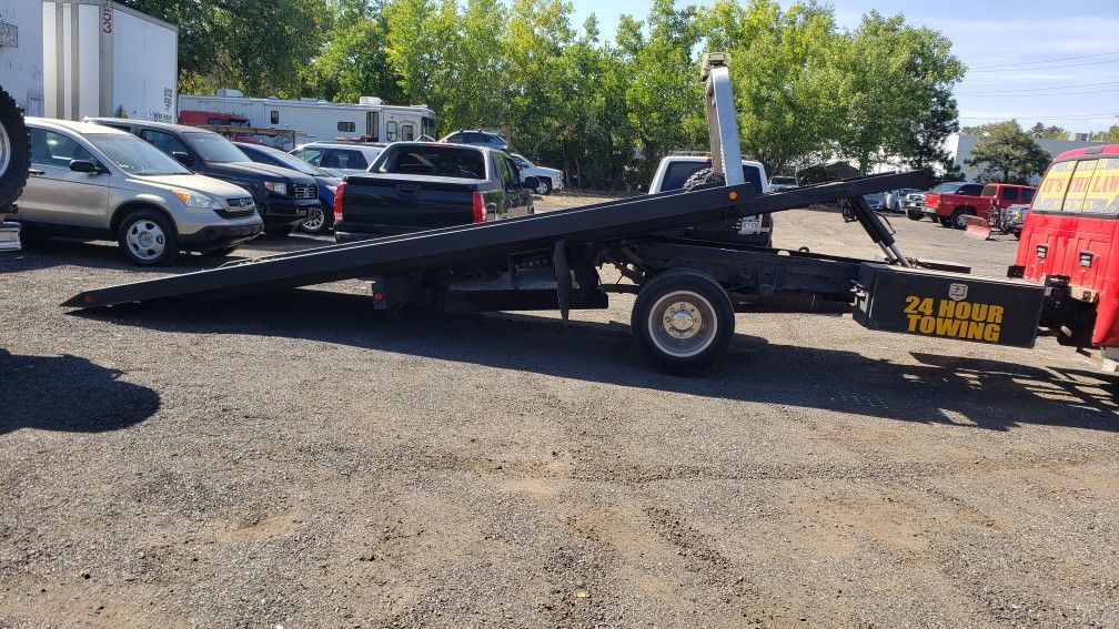 Nice 99 Ford -f450 200k Plus Miles Ready To Make You Money.