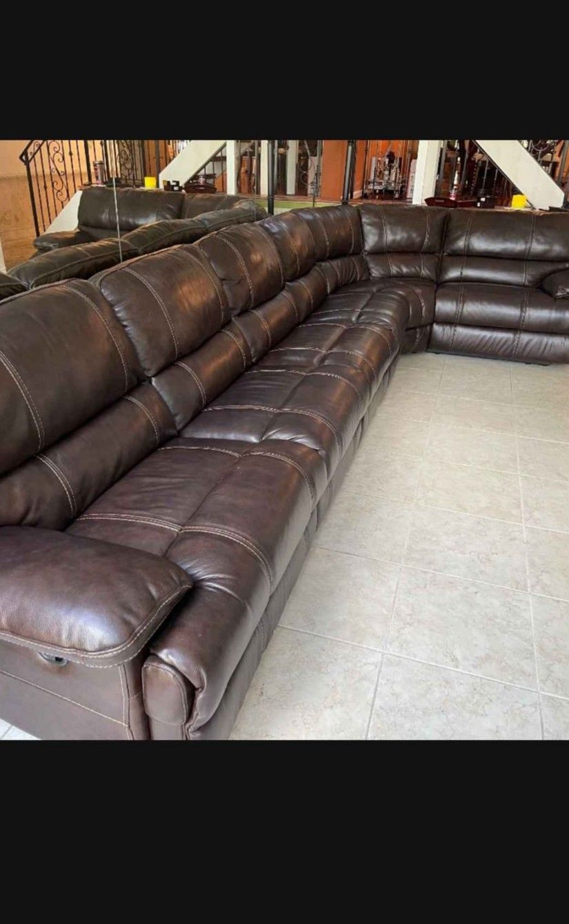 SOFA GENUINE 100% REAL LEATHER RECLINER.. DELIVERY SERVICE AVAILABLE 🚚