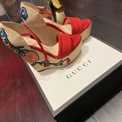 Red Gucci Wedges  Thumbnail