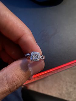 Leo Princess Engagement Ring Thumbnail