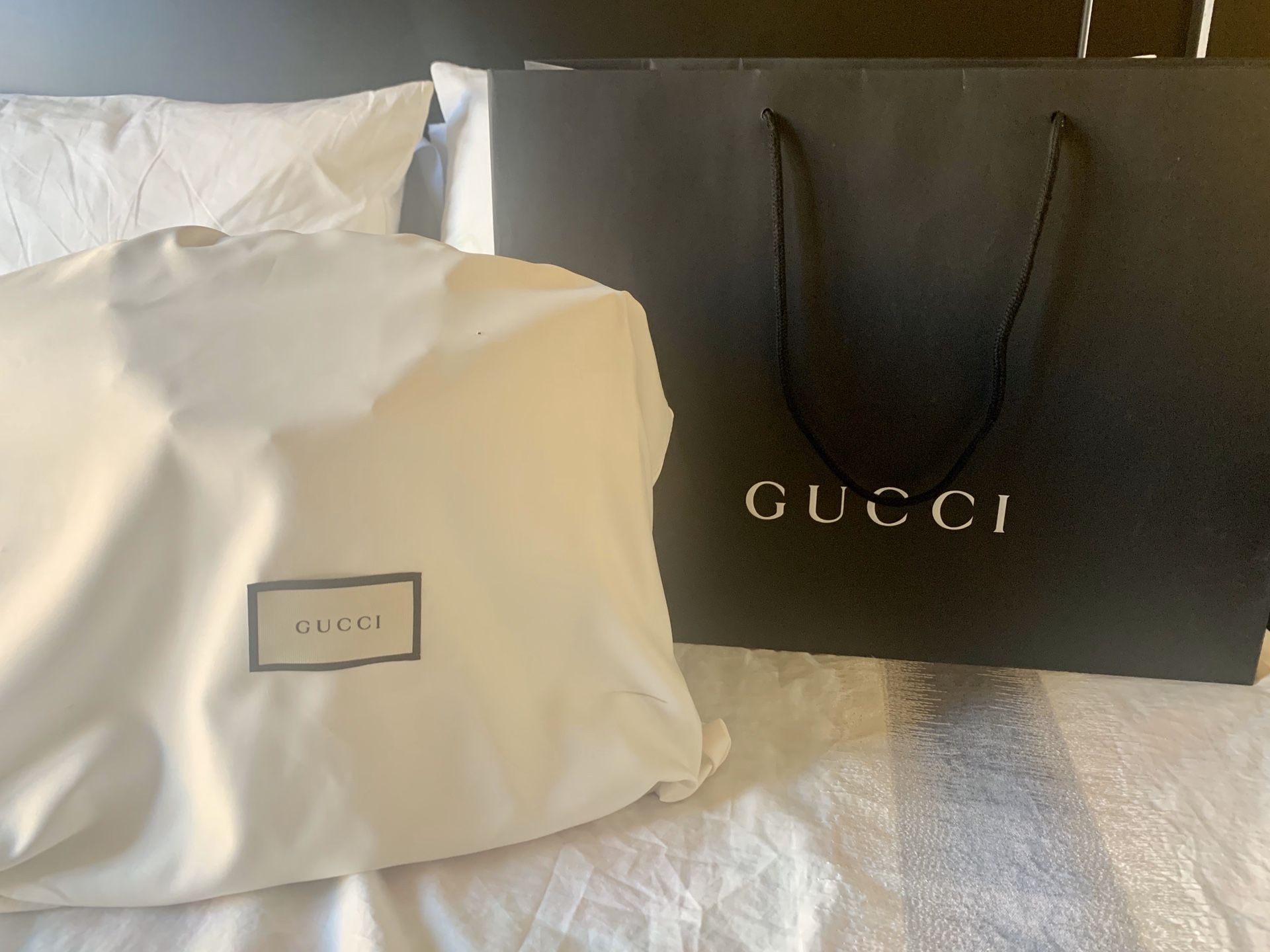 Brand New Gucci Nymphaea Medium Top Handle Bag In Black