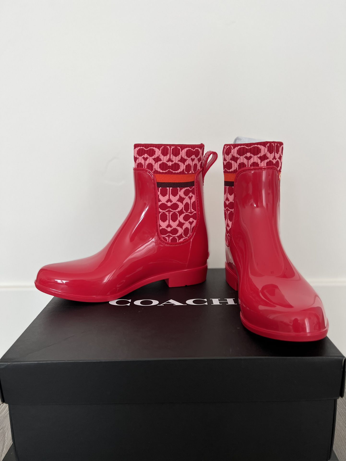 Authentic New! Receipt From Saks Fith Ave COACH Rivington Rain Boots 6 Candy Apple