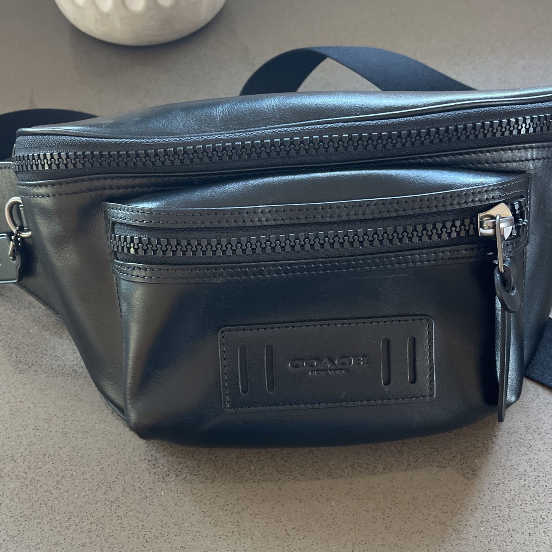 Coach unisex Crossbody Bag