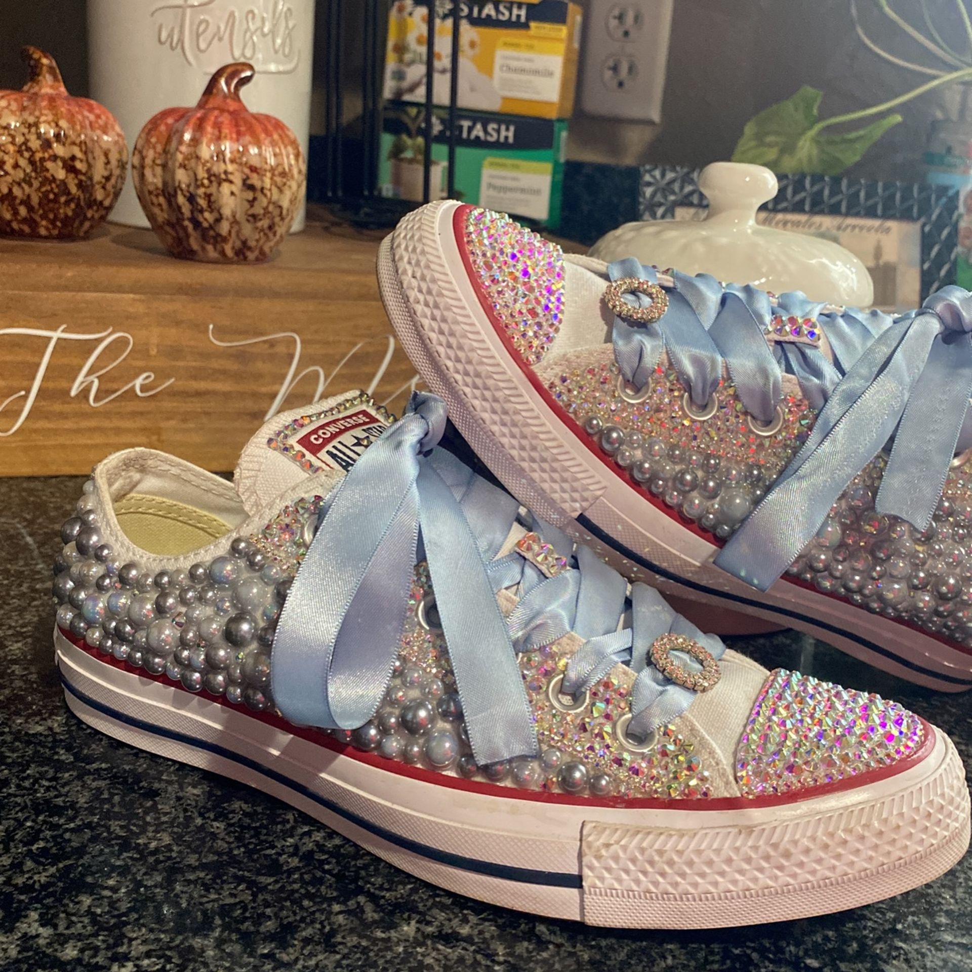 wedding sneakers size 8 women’s