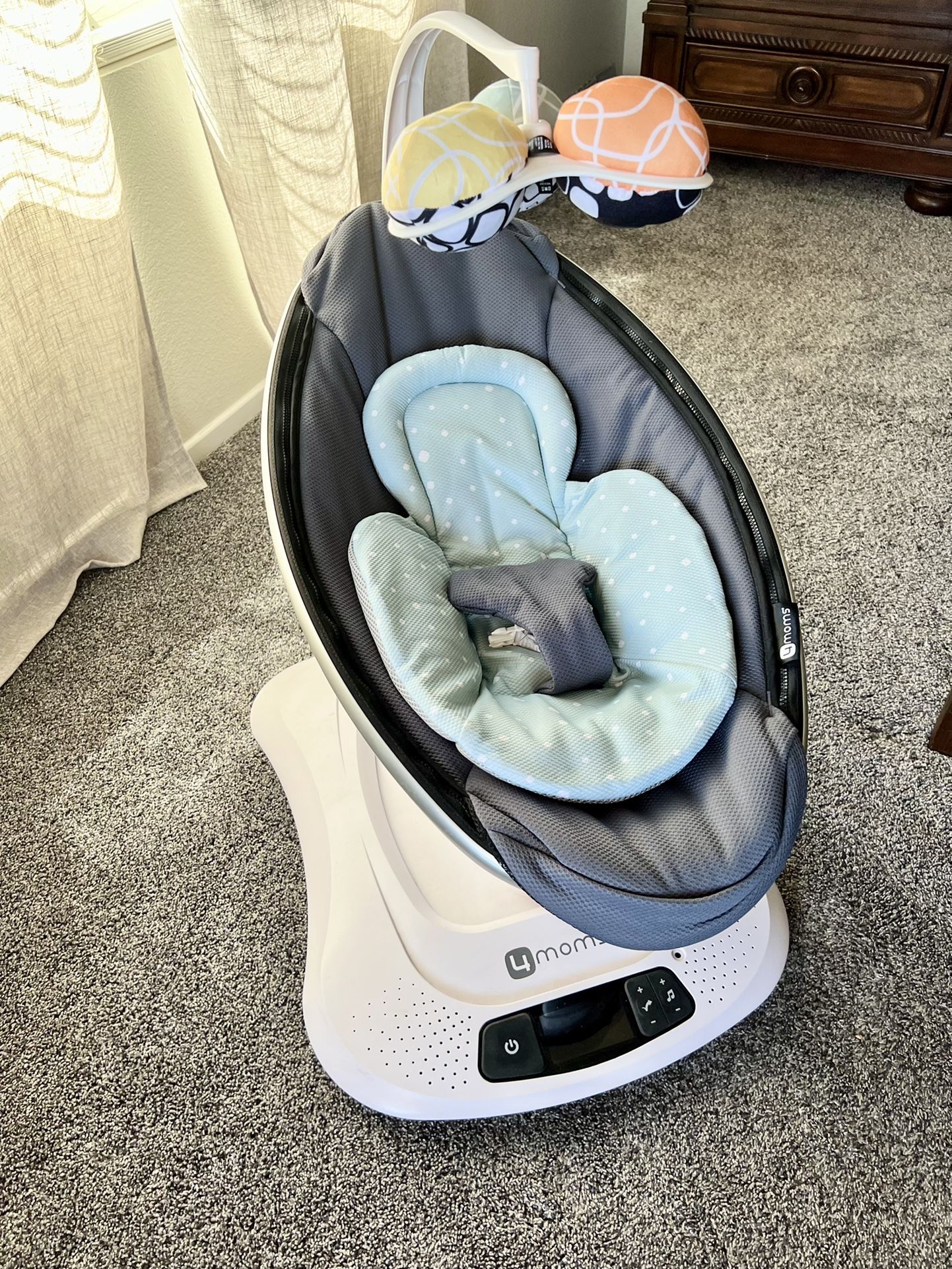4Moms MamaRoo