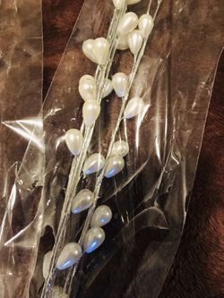 1-white Teardrop pearl stems I Have 10 packs Thumbnail