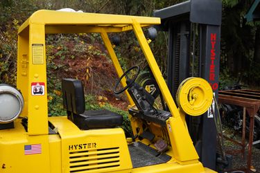 8000 Lb Heavy Forklift, Hyster 50 Runs In Perfect Condition Thumbnail