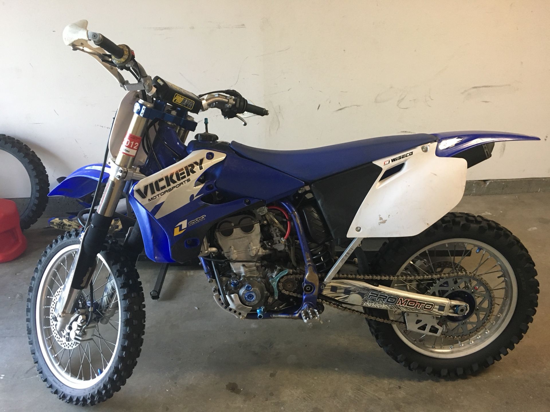 2004 Yamaha yz450f dirt bike for Sale in Port Hueneme, CA OfferUp